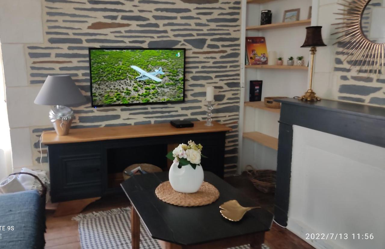Le Genista Apartment Angers Bagian luar foto